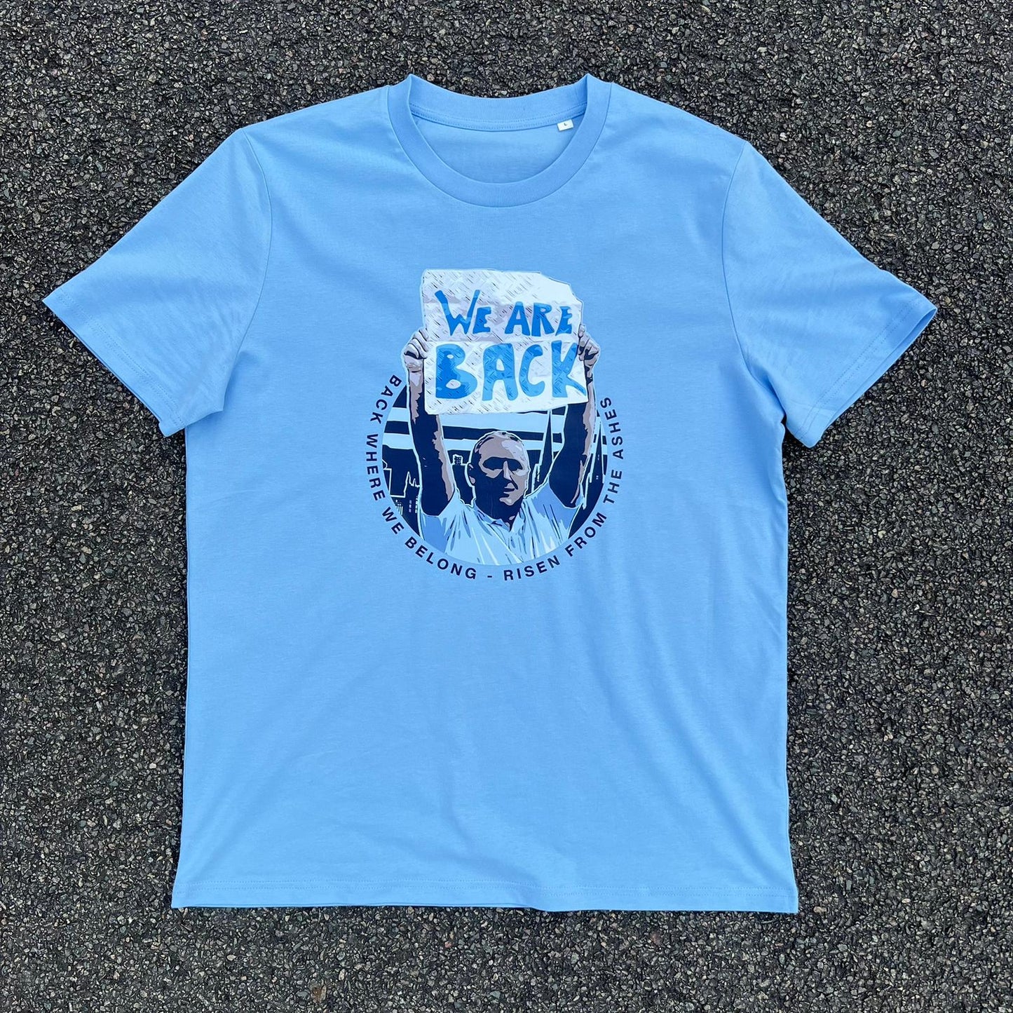 *PRE-ORDER* / WE ARE BACK - TSHIRT
